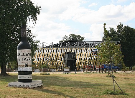 Zaj�mav� v�no z apelace Margaux  � Ch�teau Bellevue de Tayac 2022