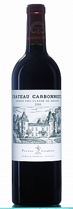 Láhev vína Carbonnieux 2016