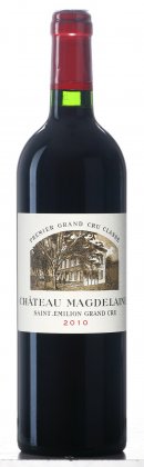 Láhev vína Magdelaine 2010
