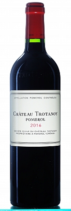 Láhev vína Trotanoy 2016